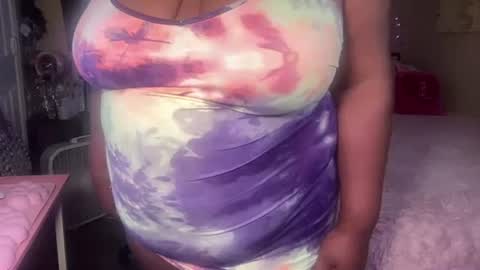 Snapshot of meetsouthernpeach chatting on June 2026 07:16:02 PM Southern Peach online show from June 2026 07:16:02 PM