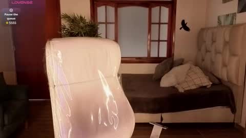 Megan online show from December 2025 07:23:02 PM