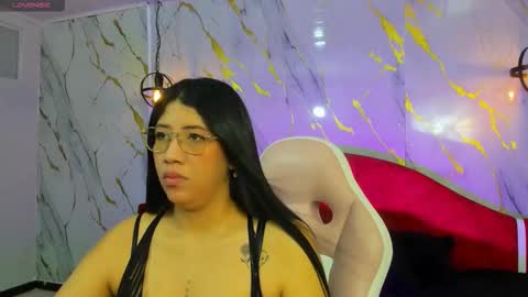 Megan online show from December 2025 10:34:02 AM