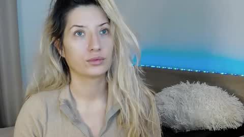 Megan Blazee  online show from January 2026 10:03:01 PM