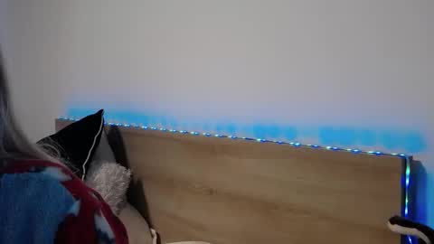 Megan Blazee  online show from January 2026 04:12:01 PM