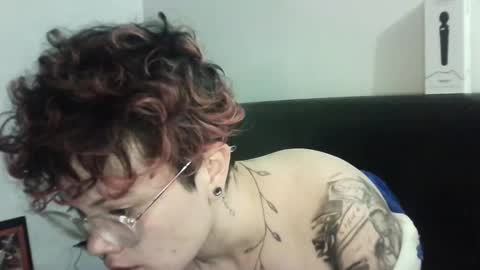 Megan and sophi online show from February 2025 03:54:01 AM