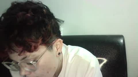 Megan and sophi online show from February 2025 07:58:02 AM