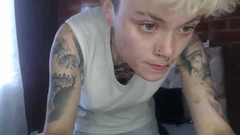 Snapshot of megan_coop3r_ chatting on May 2026 02:01:02 PM Megan and sophi online show from May 2026 02:01:02 PM