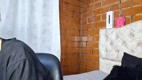 Snapshot of megan_coop3r_ chatting on May 2026 12:27:01 AM Megan and sophi online show from May 2026 12:27:01 AM