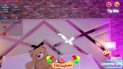     online show from October 2025 11:03:01 AM