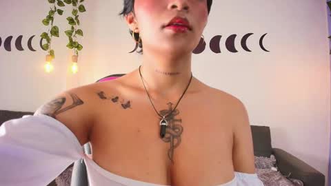 megan_hottts online show from January 2026 01:35:02 PM