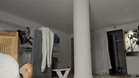 Snapshot of megan_lu20 chatting on February 2025 04:37:02 AM Megan Lu online show from February 2025 04:37:02 AM