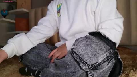     online show from January 2026 12:09:02 PM