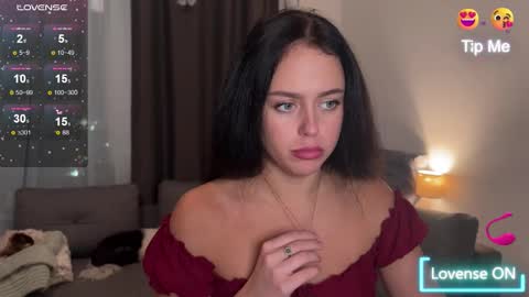 Megan online show from November 2025 08:20:02 PM