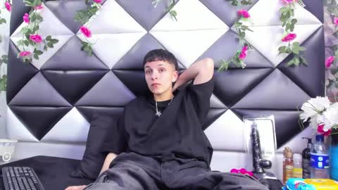 Snapshot of megan_thompsonn_ chatting on October 2025 02:53:01 AM megan_thompsonn_ online show from October 2025 02:53:01 AM