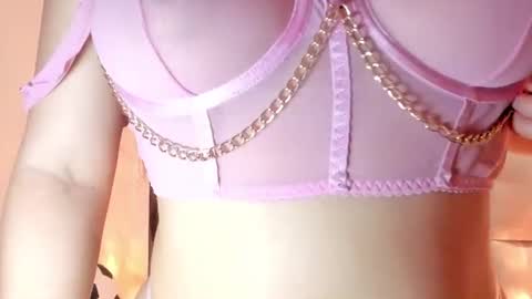 Snapshot of megan_whitee__ chatting on July 2026 02:07:01 AM Im Megan Please do not demand a show without first tiping Thank you online show from July 2026 02:07:01 AM