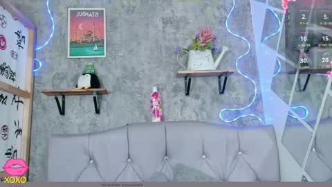 Megan online show from December 2025 01:05:02 PM