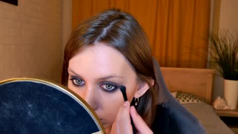 Megan online show from April 2026 05:33:01 AM