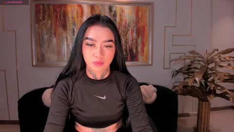 Megan Cross online show from November 2025 04:02:02 AM