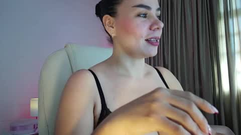 Megan M online show from February 2026 01:48:02 PM