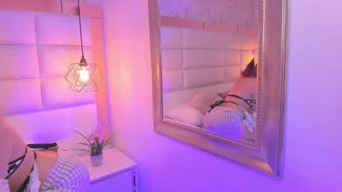 Megan online show from November 2025 10:34:02 PM