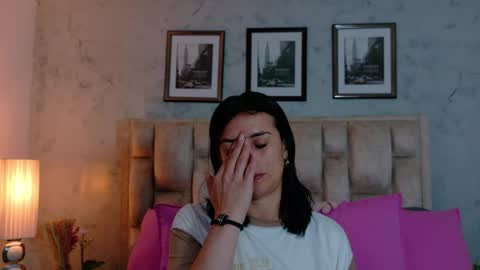 meganfennix online show from May 2026 11:52:02 AM