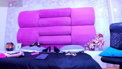 MeganFOXXI  online show from March 2025 12:20:01 AM