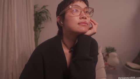 Snapshot of meganmei666 chatting on April 2026 02:27:02 AM for more 3 online show from April 2026 02:27:02 AM