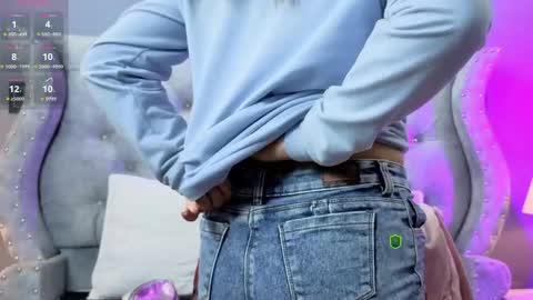 MeganM online show from April 2026 12:00:02 PM