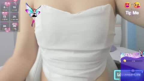 Megan Queen online show from December 2025 11:50:01 AM