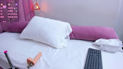 Megan  online show from March 2026 07:41:01 PM