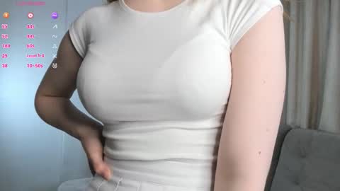 Megan online show from November 2025 03:14:02 PM