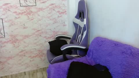 Snapshot of megansweet2 chatting on October 2025 12:09:02 PM megansweet2 online show from October 2025 12:09:02 PM