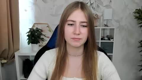 Megan online show from October 2025 01:35:02 PM