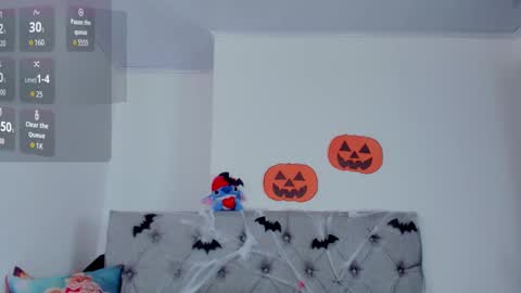 megansammy online show from October 2025 07:03:01 PM