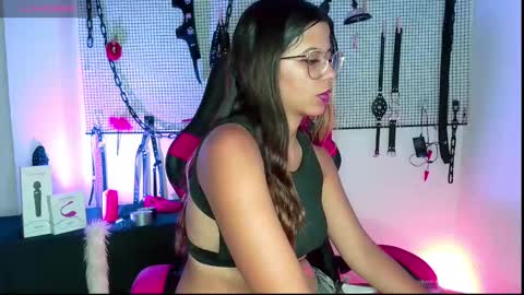 Snapshot of meggan_greey chatting on December 2024 11:22:01 AM Your best slave  online show from December 2024 11:22:01 AM