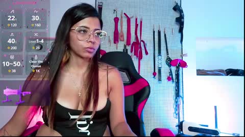 Snapshot of meggan_greey chatting on January 2025 12:21:02 AM Your best slave  online show from January 2025 12:21:02 AM