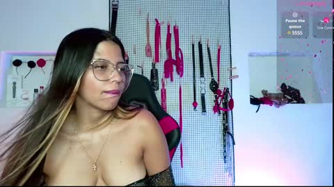 Snapshot of meggan_greey chatting on January 2025 10:23:01 PM Your best slave  online show from January 2025 10:23:01 PM
