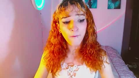 Snapshot of meghan_devil_ chatting on September 2025 04:37:02 AM meghan_devil_ online show from September 2025 04:37:02 AM