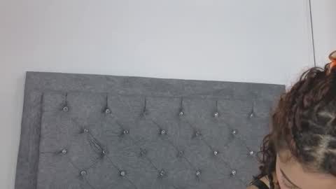 Meghan  online show from November 2025 10:08:02 PM