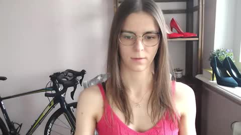 Snapshot of megi_erotic chatting on February 2026 02:46:02 PM Megi online show from February 2026 02:46:02 PM