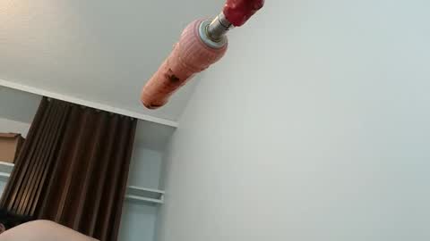 meheriuk68 online show from October 2025 11:16:02 PM