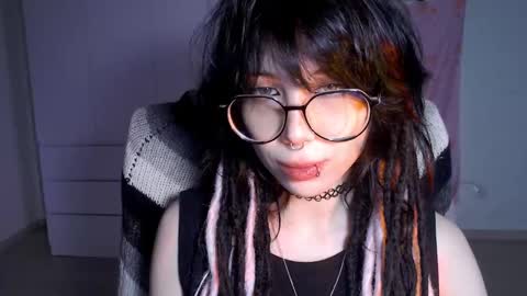 mori3 online show from November 2025 05:27:02 AM