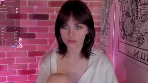 Katie  Payne online show from October 2025 04:06:02 PM