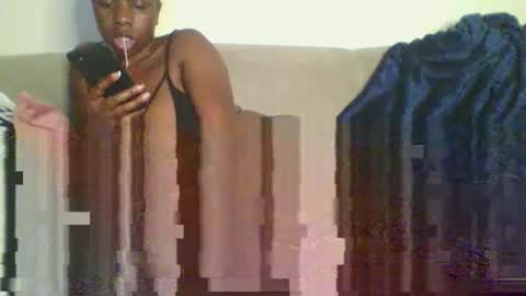 pretty online show from November 2025 11:10:03 AM