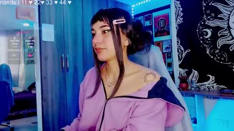 Melissa  -  -  Please help me to reach 100 thumbs up online show from January 2025 01:41:02 PM