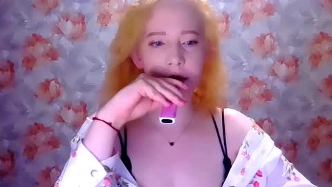 Snapshot of mel_mellie chatting on April 2026 12:08:01 AM Mel Mellie online show from April 2026 12:08:01 AM