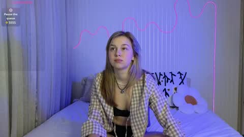 Mel online show from January 2025 04:02:01 AM