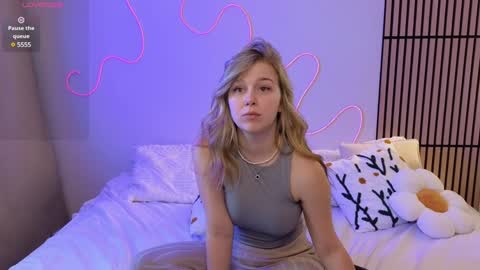 Mel online show from February 2025 10:10:02 AM