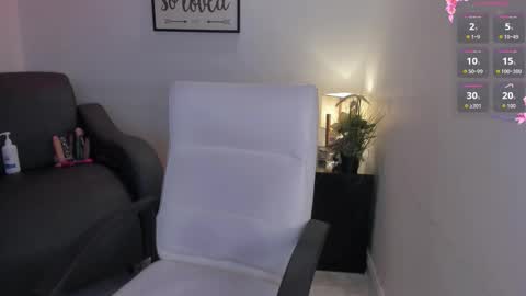 melan_owen online show from November 2025 11:09:02 AM