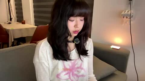 Melana online show from April 2026 11:48:01 AM