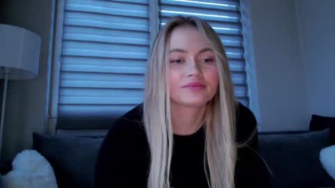 Melania online show from December 2024 01:07:02 PM