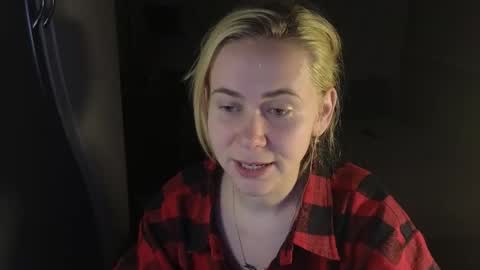 Mila online show from March 2026 06:10:01 PM