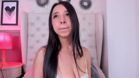 Melanie online show from March 2025 05:35:02 PM